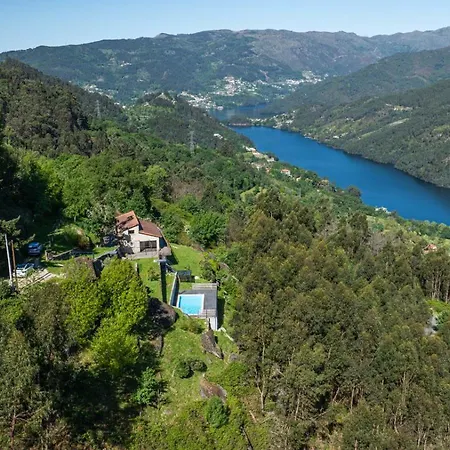 Casa Da Raposeira Hébergement de vacances Louredo (Braga)